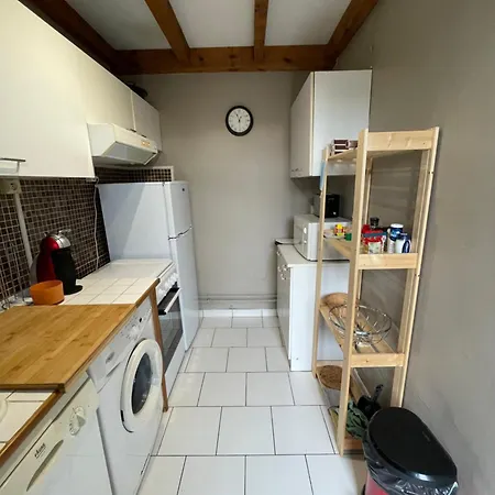 Maisonnette A 5mn Des Plages.